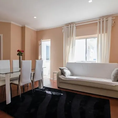 Remarkable 2-bed