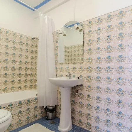 Remarkable 2-bed Διαμέρισμα *